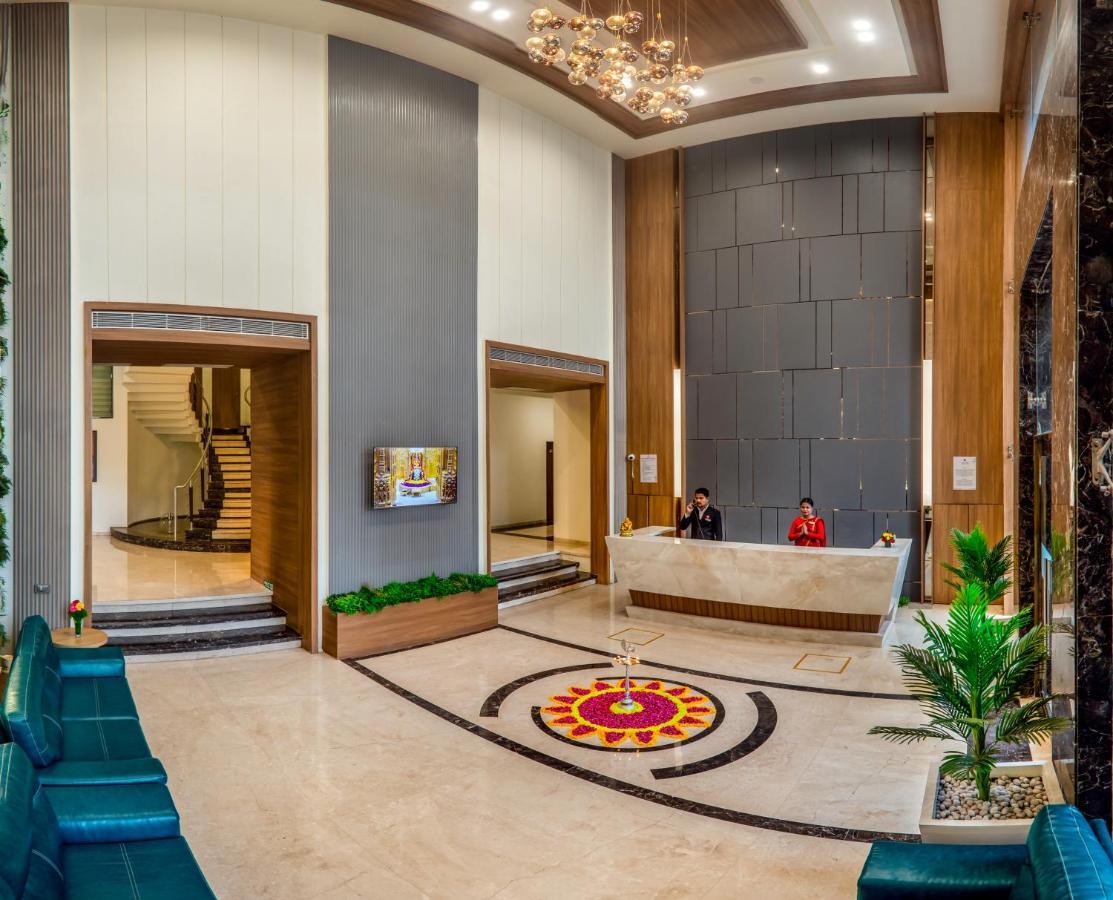 Lords Inn Somnath Bagian luar foto